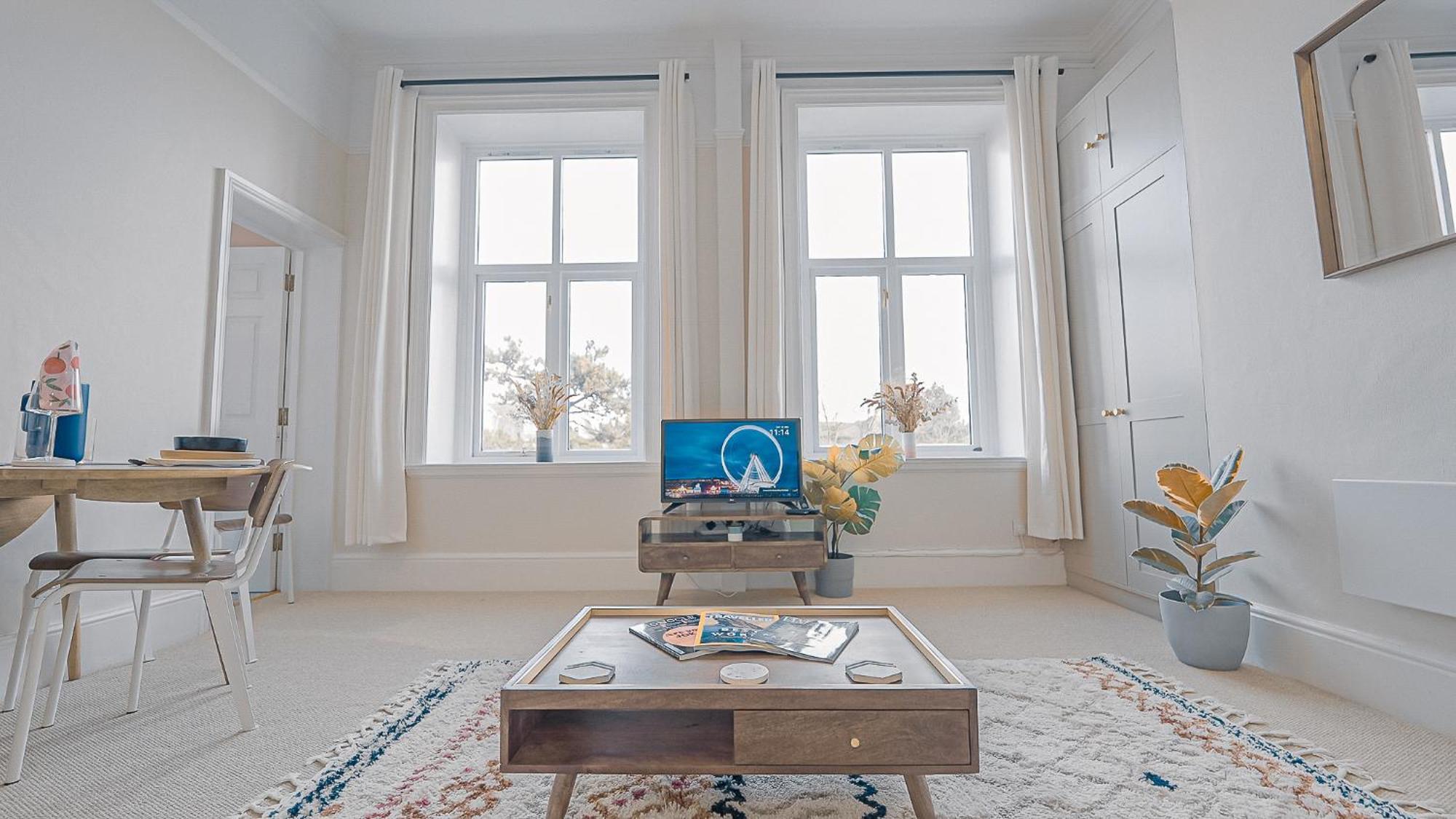 Burlington Mansions - Stunning Coastal Apartment บอร์นมัธ ภายนอก รูปภาพ